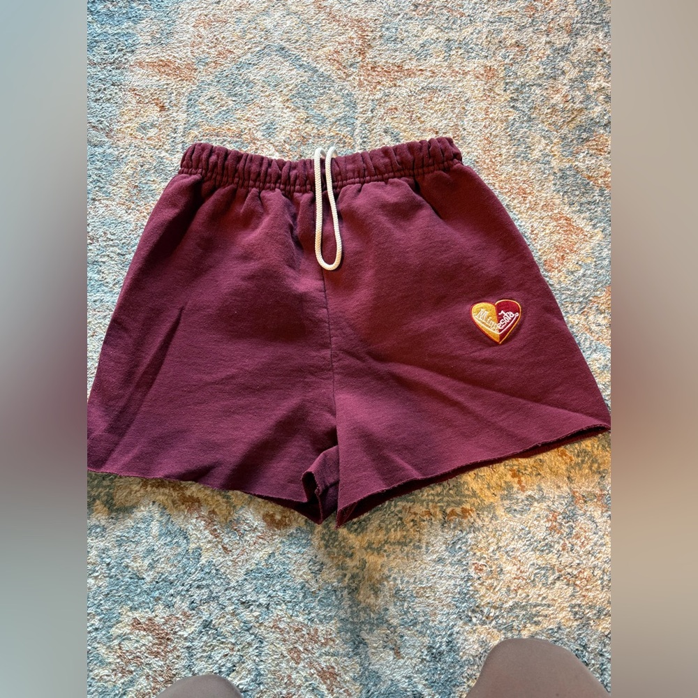Women’s Minneosta Gophers Sweat-Shorts
